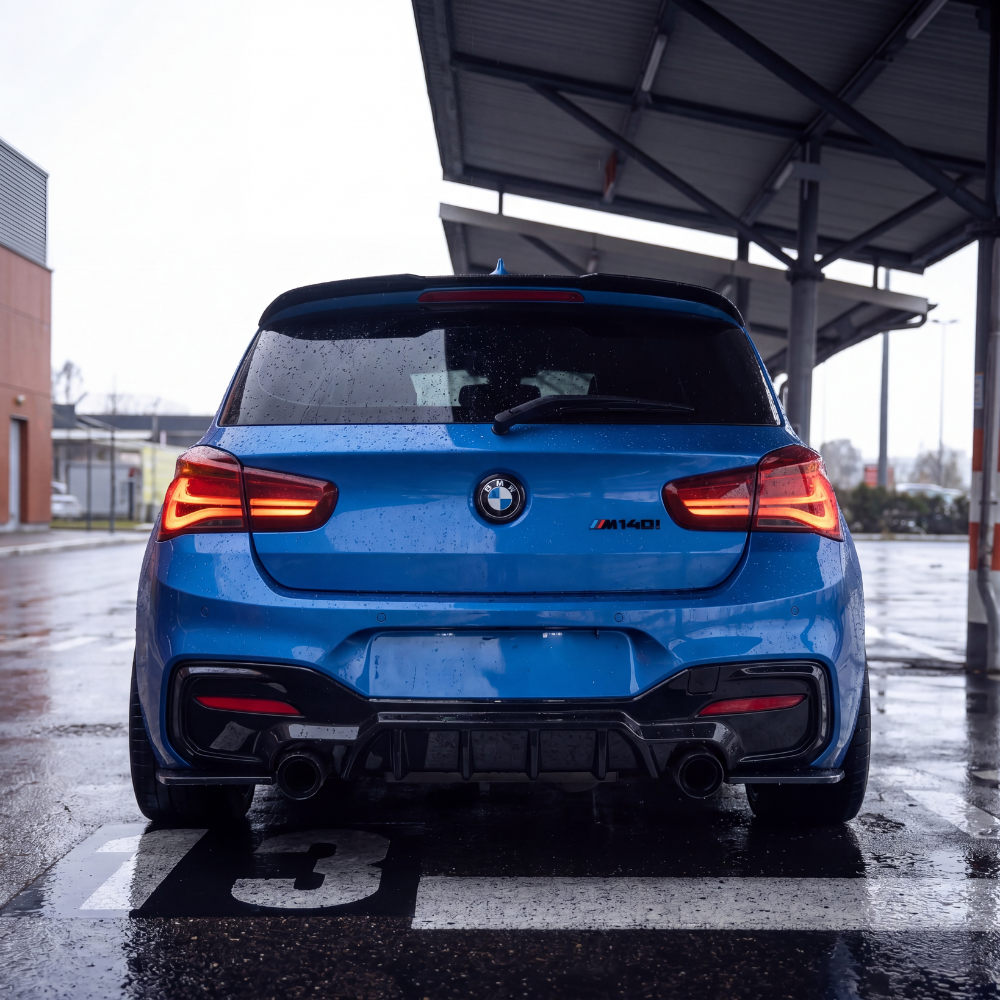 Gloss Black V2 Style Diffuser - (1 Series F20/F21)