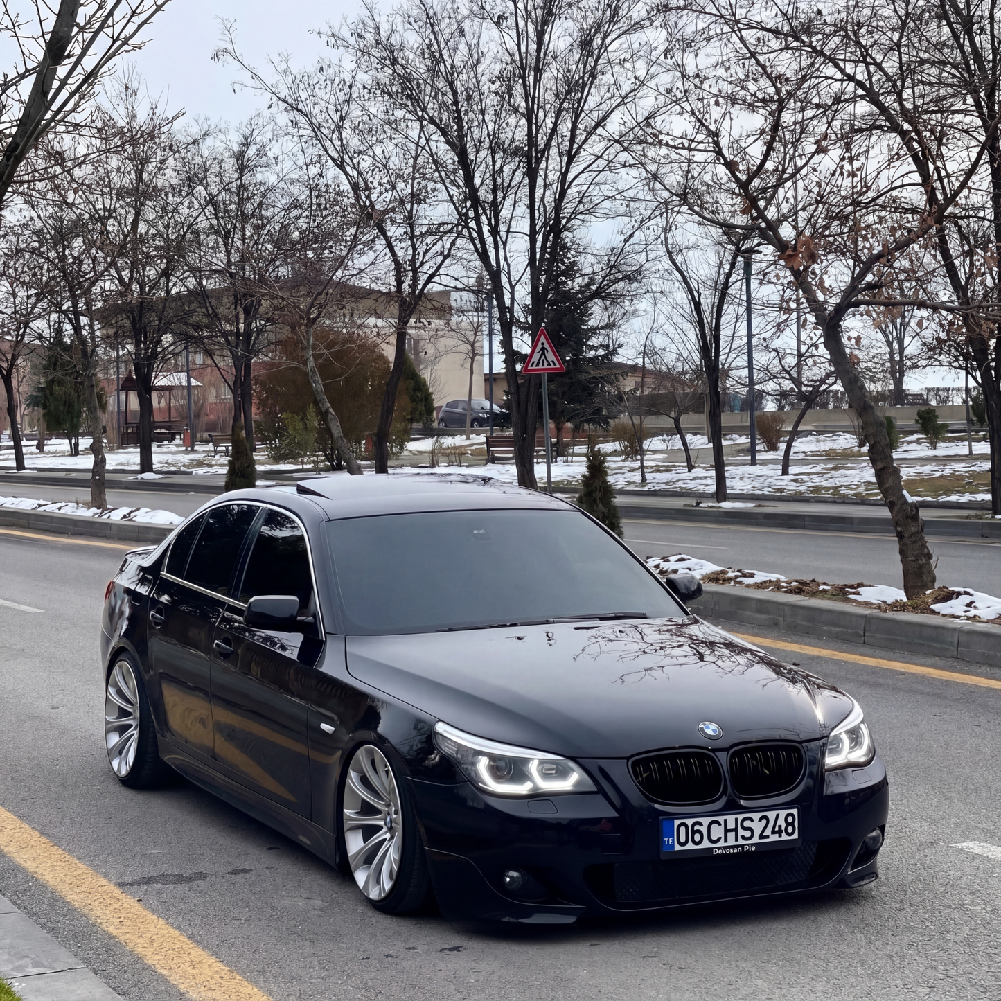 BMW 5 Series E60 (2003-10) V2 Angel Eyes